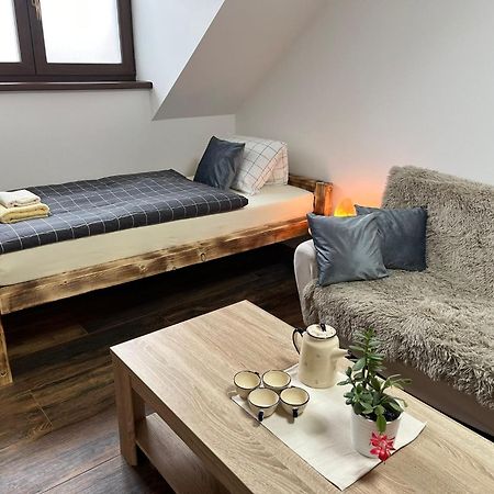 Apartman Kuga Mikulov Exterior photo